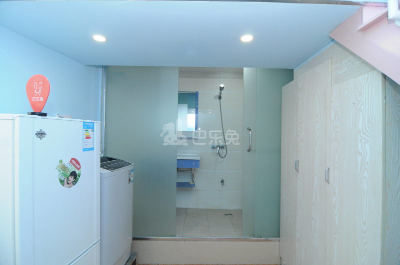 百合公寓（曹杨店）329713卫生间图10