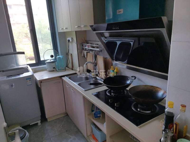 紫华丽苑3299420厨房图4