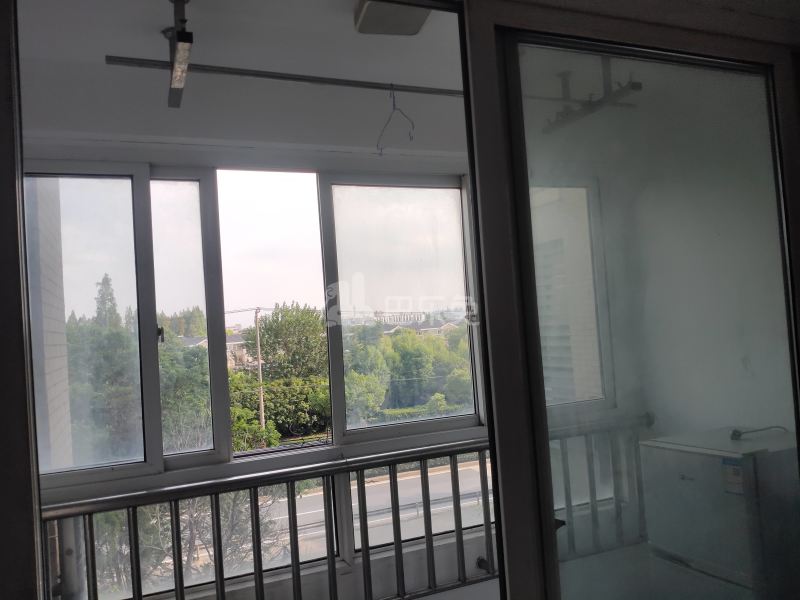 翔瑞新苑南区3319975卧室窗户图13