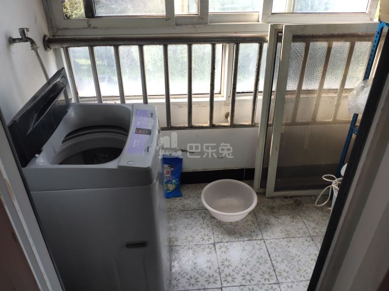 翔瑞新苑南区3319975客厅图7