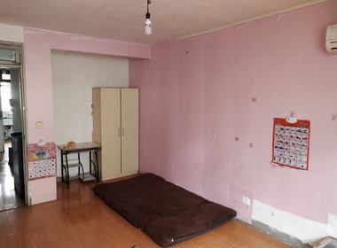 学院新村 2室1厅1卫