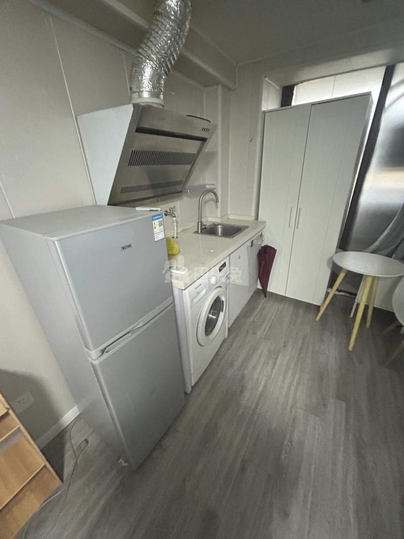 龙邸大厦3362299厨房图5