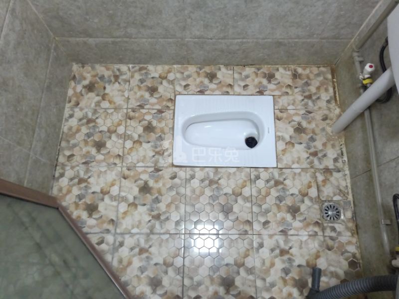 芒果之家（群贤路45号）3371278卫生间图5