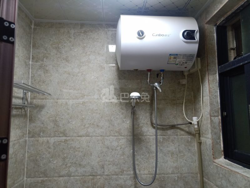 芒果之家（群贤路45号）3371278卫生间图6