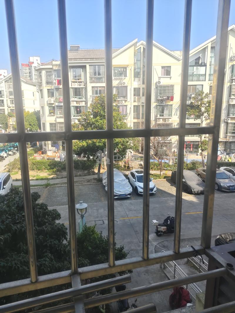 润江花苑33138周边环境图7