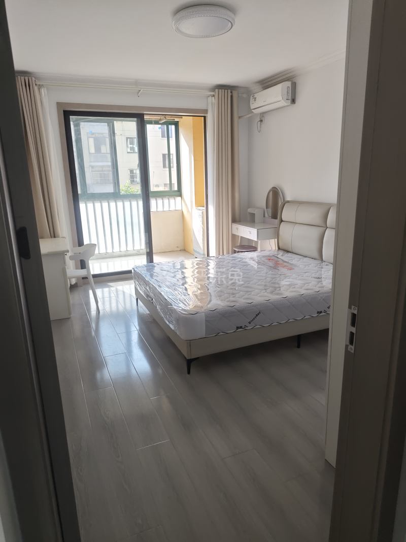 润江花苑33138卧室图0