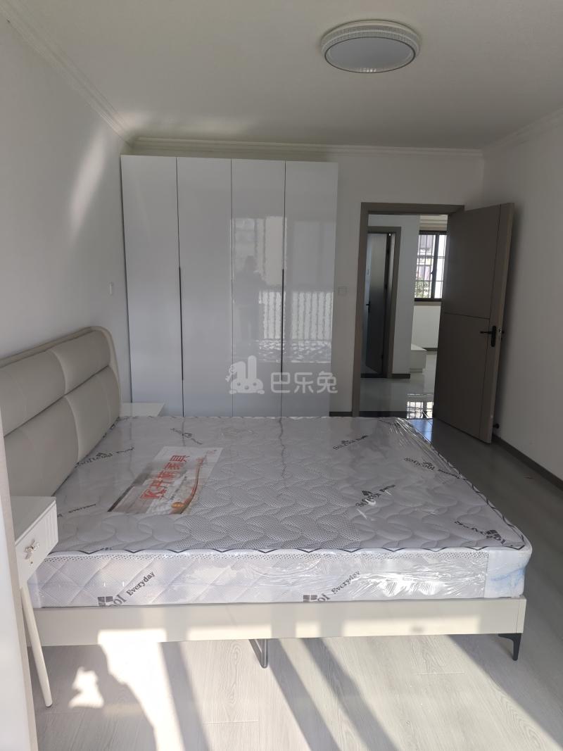 润江花苑33138卧室图2