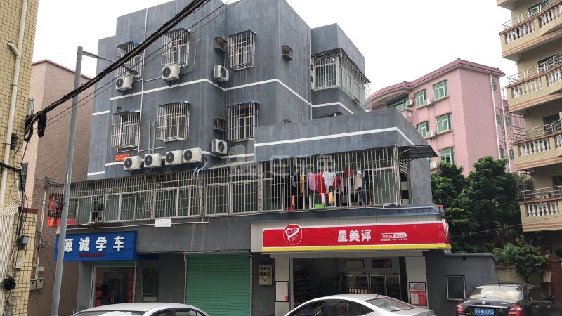 安良八村瑚都路5号