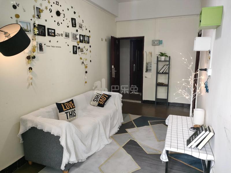 wo+青年公寓（大涌路二夹坊前街33号之二）3426591客厅图6