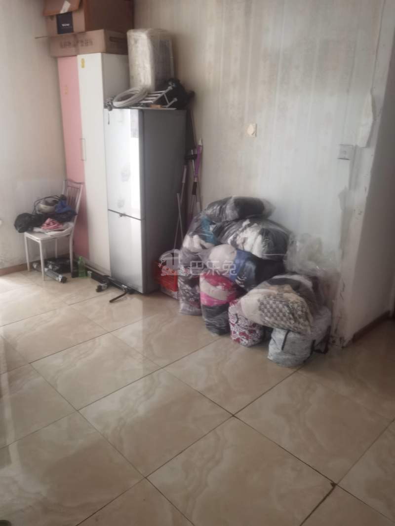 华泾绿苑3435033客厅图4