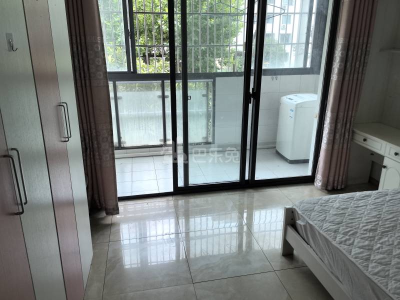 华泾绿苑3435033卧室图3