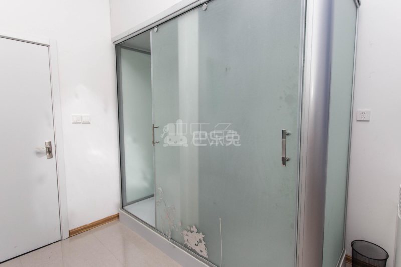 未来域壹极公寓（宜山路店）343931卫生间图16