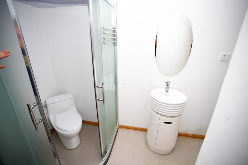 未来域壹极公寓（宜山路店）343966卫生间图14