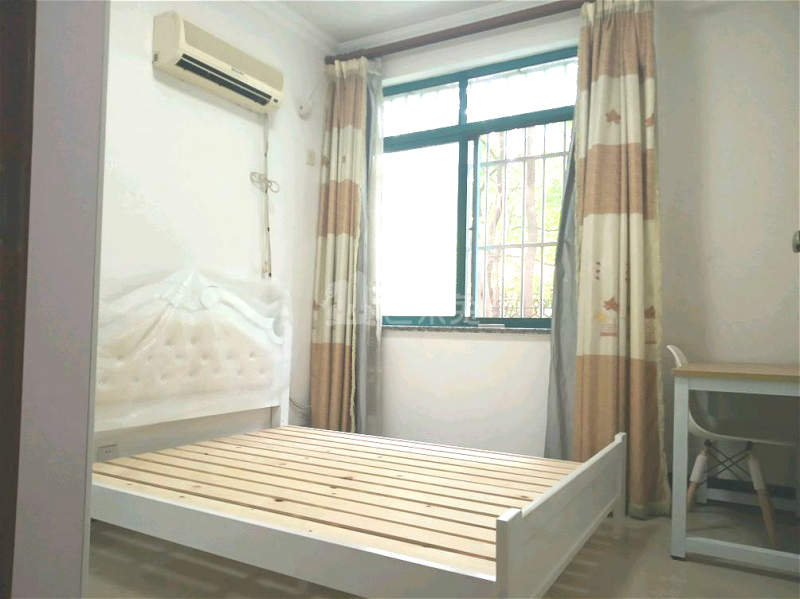 檀香花苑3452900卧室图1