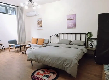 泰宝华庭（公馆1088） 