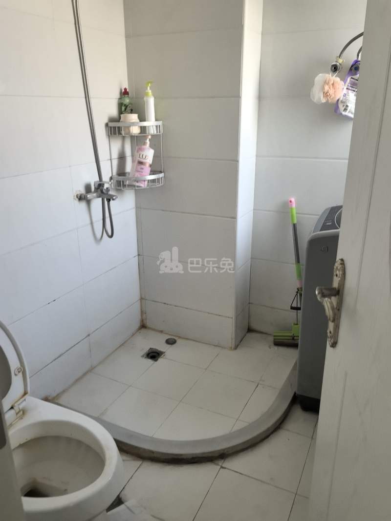 杨浦区112街坊2期（农房万丰公寓）3465373卫生间图6