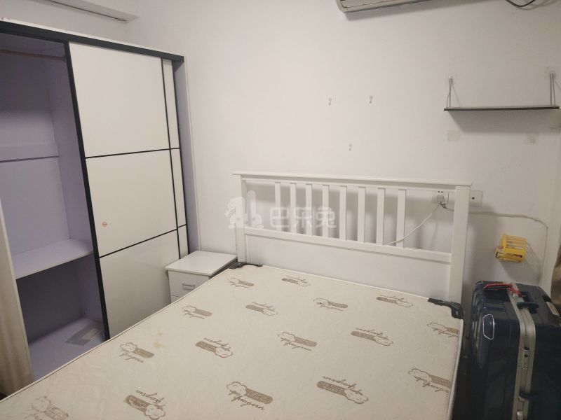 中环锦园3493876卧室图1