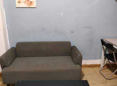 渝达大厦 1室1厅1卫