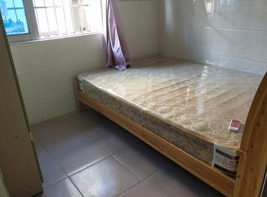 长湴西一街20号 2室1厅1卫