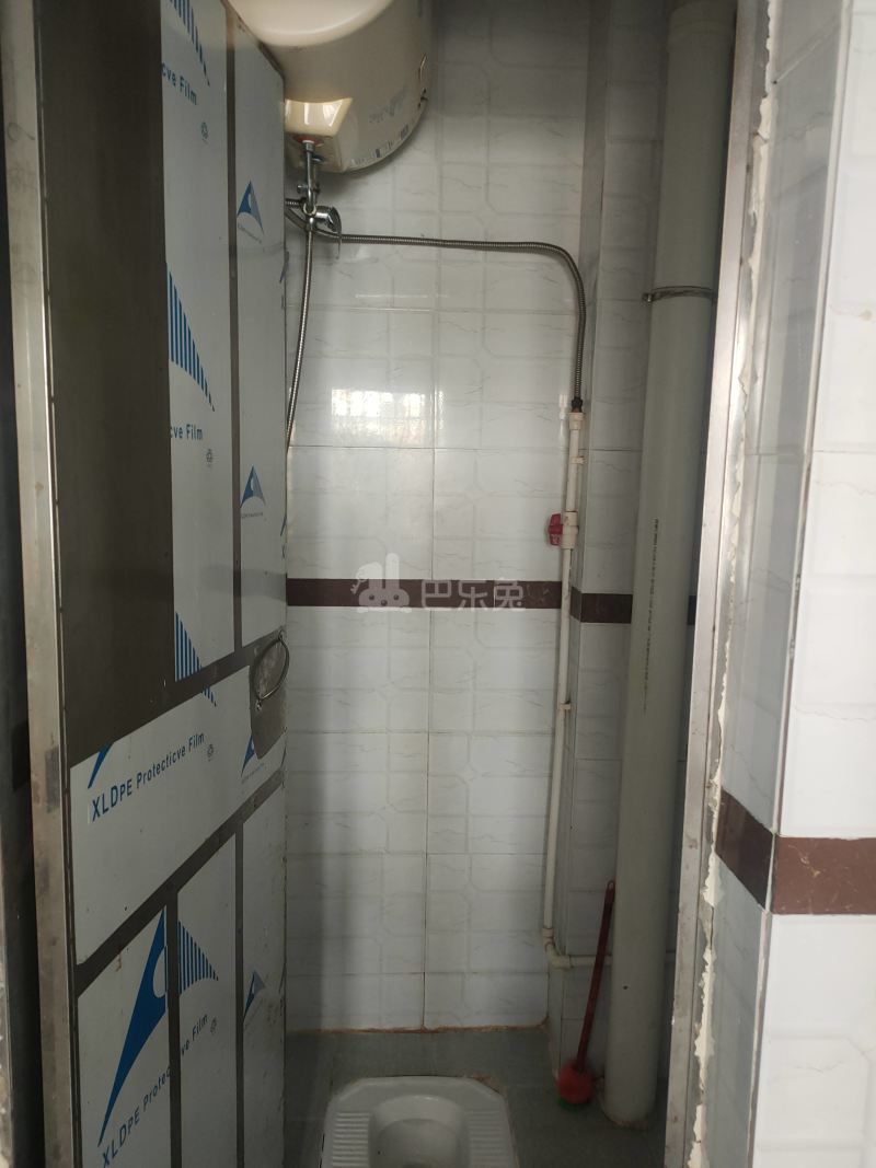 晨曦公寓（东圃龙步新村一巷5号）3540019卫生间图6