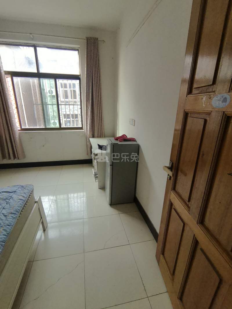 罗家四队（民房）3541990卧室图2