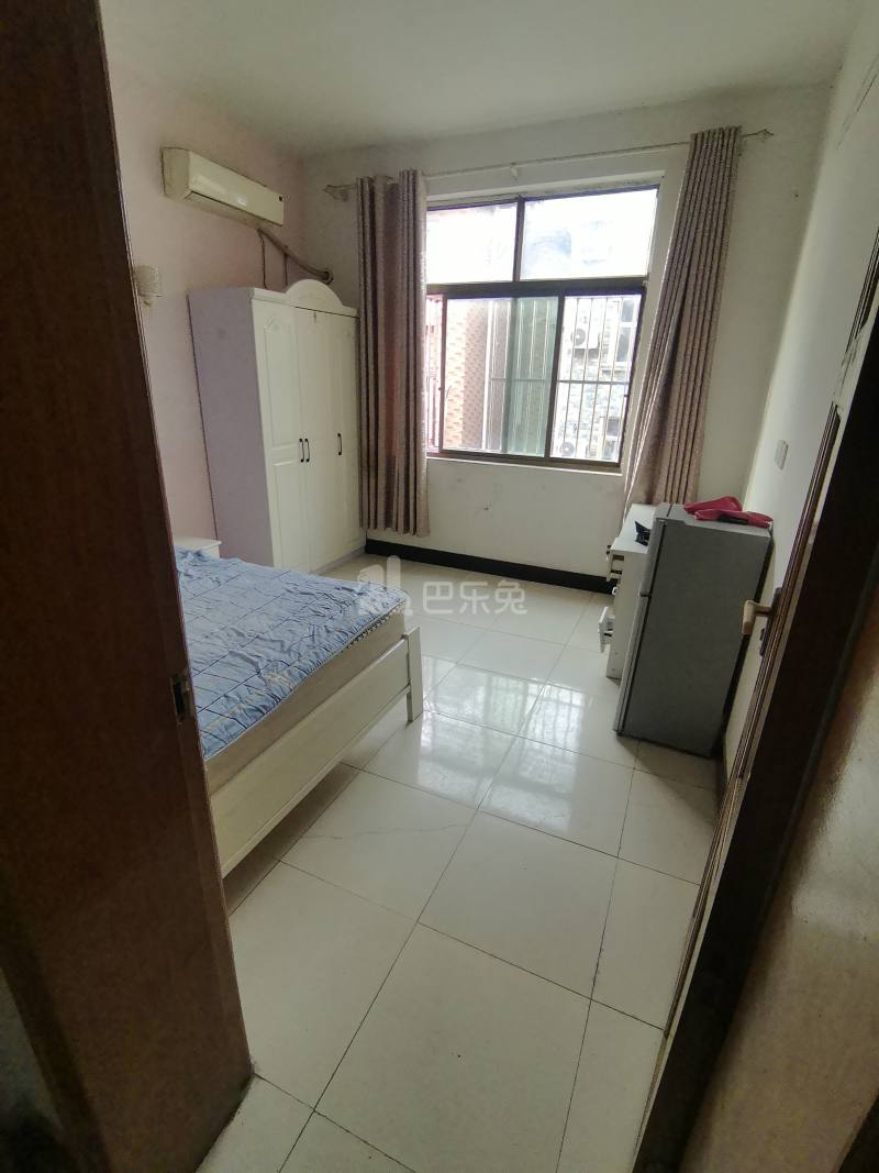 罗家四队（民房）3541990卧室图0