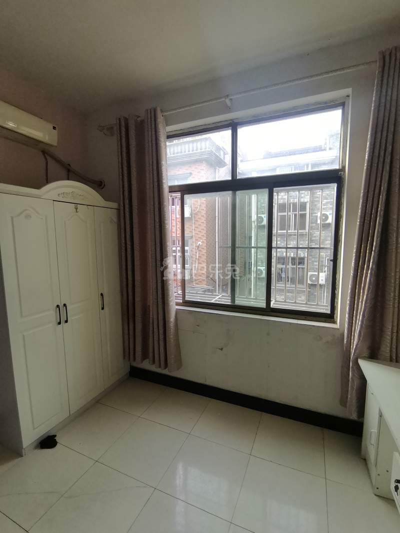 罗家四队（民房）3541990卧室窗户图7