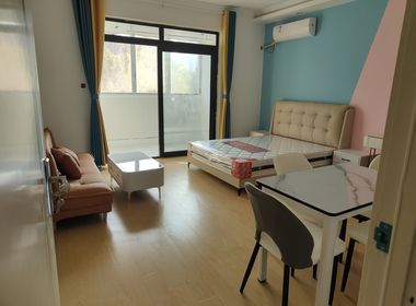 保利湖畔阳光东区 