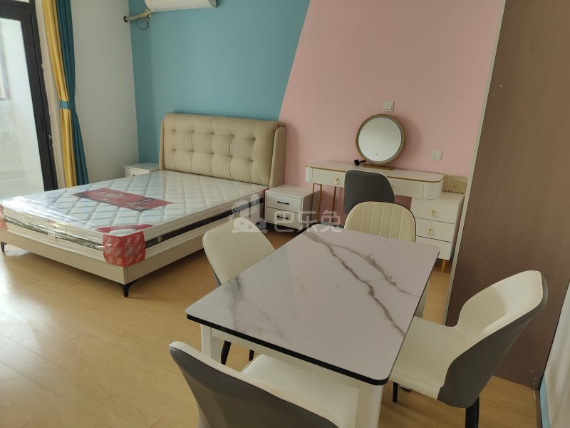 保利湖畔阳光东区3570251卧室图1