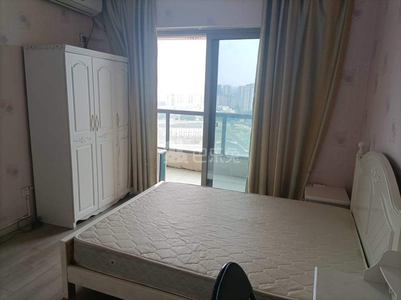 阳光郡3583569卧室图2