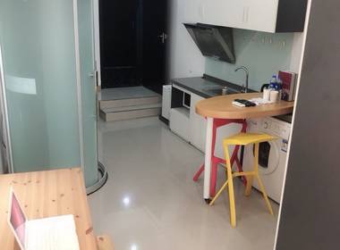未来域壹极公寓（宜山路店） 1室0厅1卫
