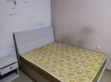 河畔公寓（天河区河水大街35号C栋） 1室0厅1卫