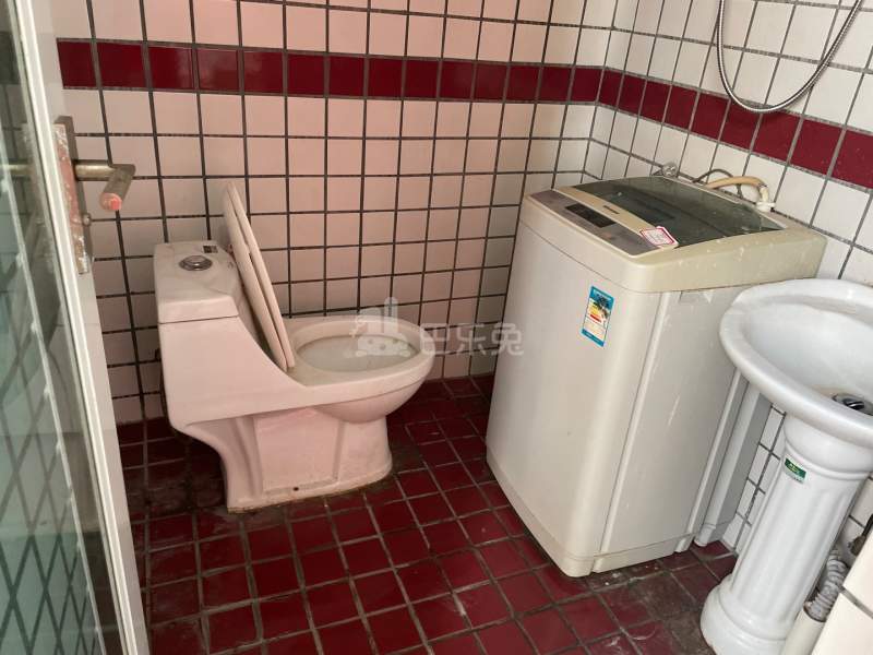 河畔公寓（天河区河水大街35号C栋）3614306卫生间图4