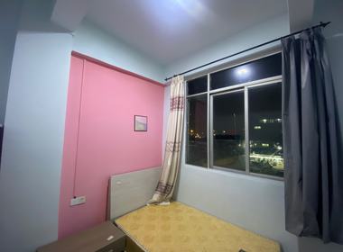 河畔公寓（天河区河水大街35号B栋） 1室0厅1卫