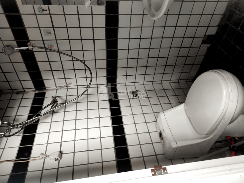 河畔公寓（天河区河水大街35号B栋）3614430卫生间图4