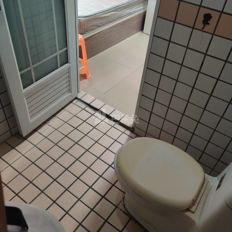 河畔公寓（天河区河水大街35号A栋）3621079卫生间图5