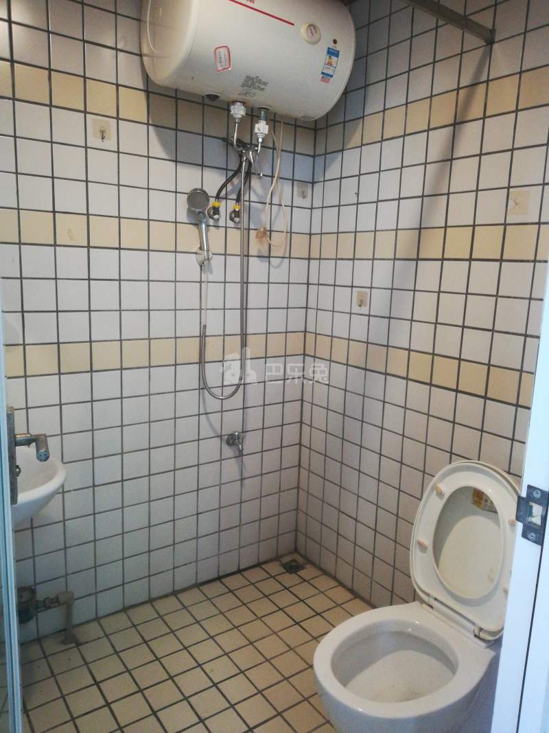 河畔公寓（天河区河水大街35号A栋）3621084卫生间图6