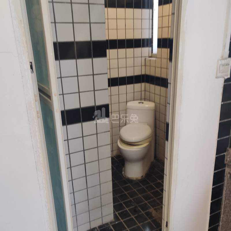 河畔公寓（天河区河水大街35号A栋）3621086卫生间图5