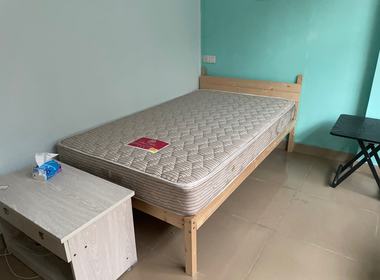 河畔公寓（天河区河水大街35号A栋） 1室0厅1卫