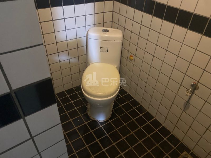 河畔公寓（天河区河水大街35号A栋）3621102卫生间图4