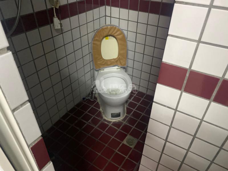 河畔公寓（天河区河水大街35号A栋）3621112卫生间图4