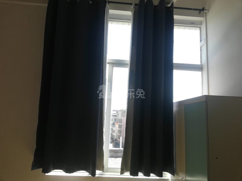 河畔公寓（天河区河水大街35号A栋）3621119卧室窗户图7