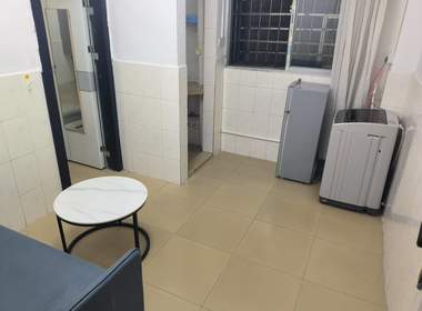 拱北一巷15号 1室1厅1卫