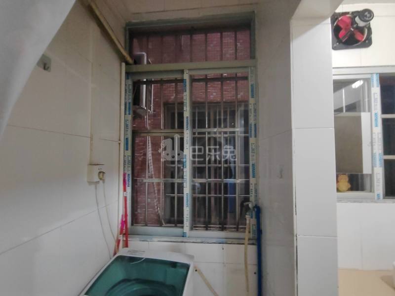 逸都青年公寓（儒林大街7号之一）3640070卧室窗户图8