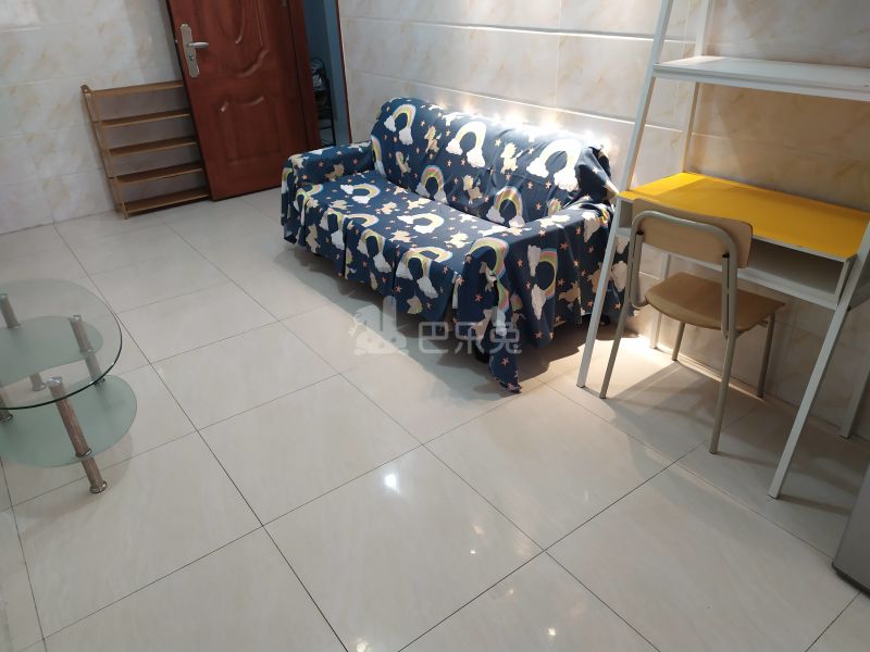 听雨物业（珠村中东新街十八巷2号）3640159客厅图5