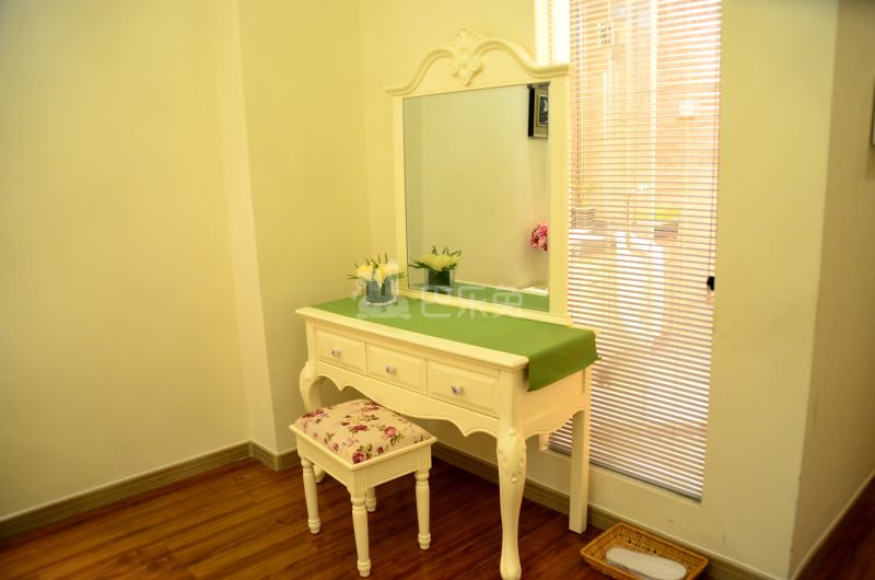 涞坊奢华主题公寓365202卧室图5