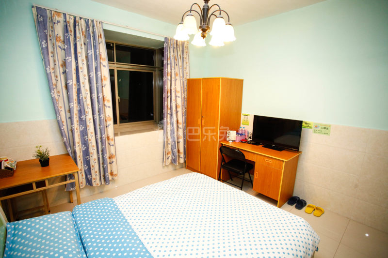 海角七号短租公寓365535卧室图4