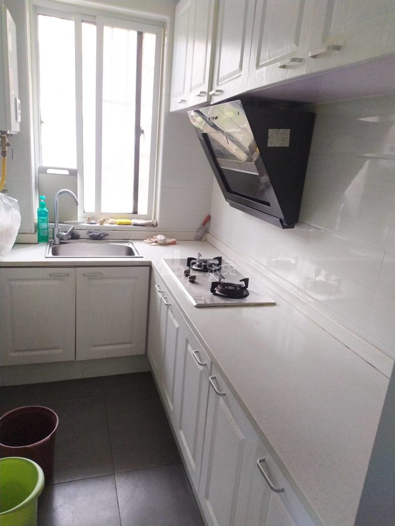 芳华路229弄小区3661669厨房图10