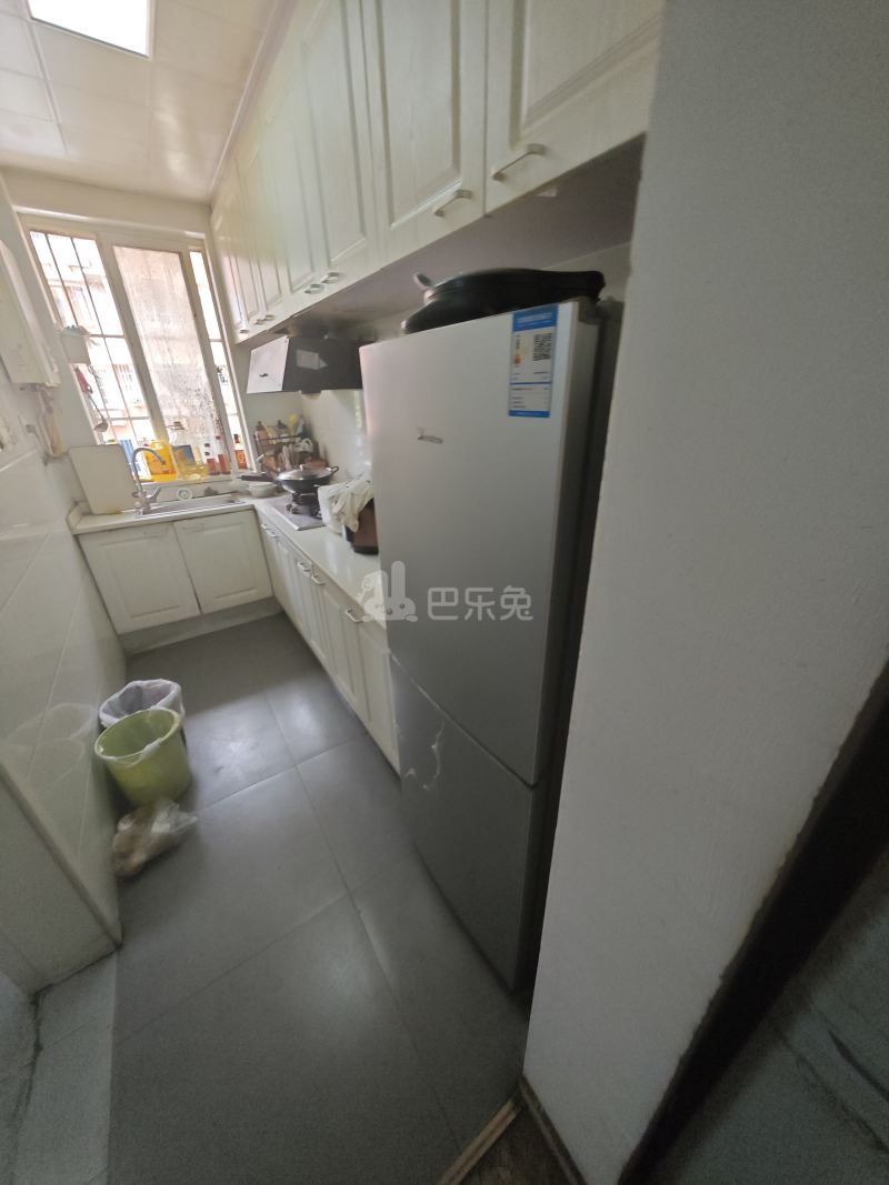 芳华路229弄小区3661669厨房图8