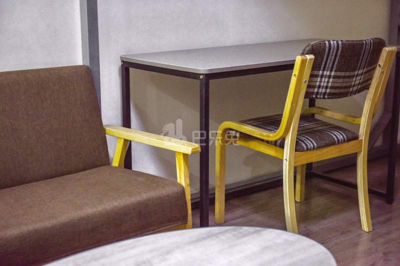 嘻哈公寓3664597客厅图1